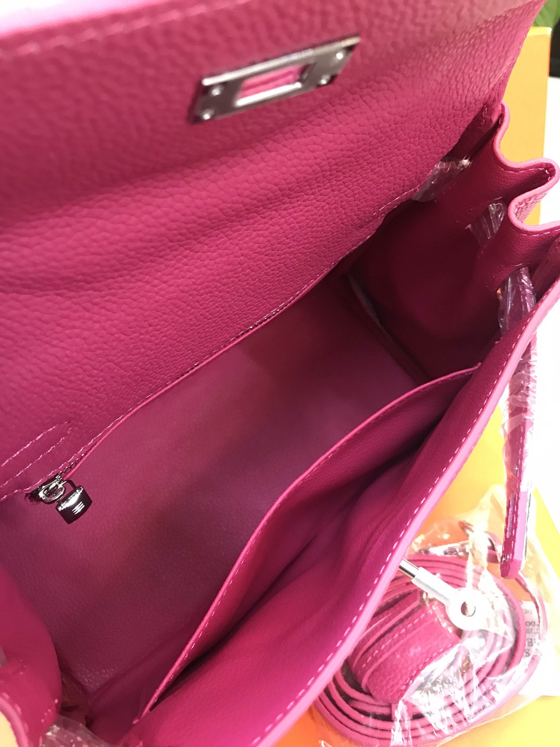 Túi Hermes Kelly 25 Da Mềm Màu Hồng Khóa Bạc Size 25cm