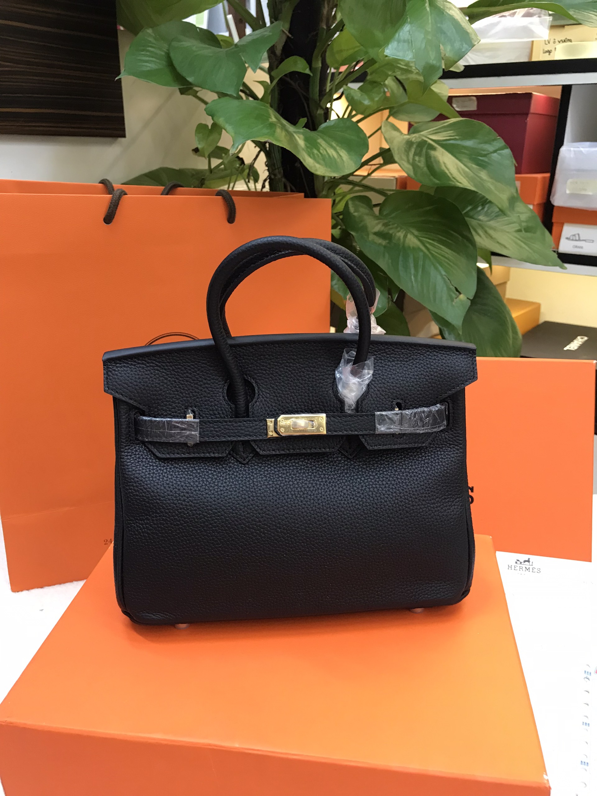 Túi Hermes Birkin 25 Super Màu Đen Khóa Vàng 25cm