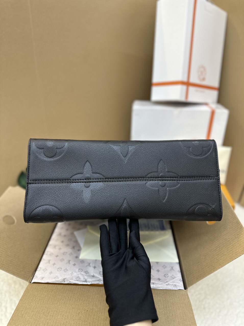 Túi Xách LV OnTheGo GM Super Màu Đen Size 35cm M44925
