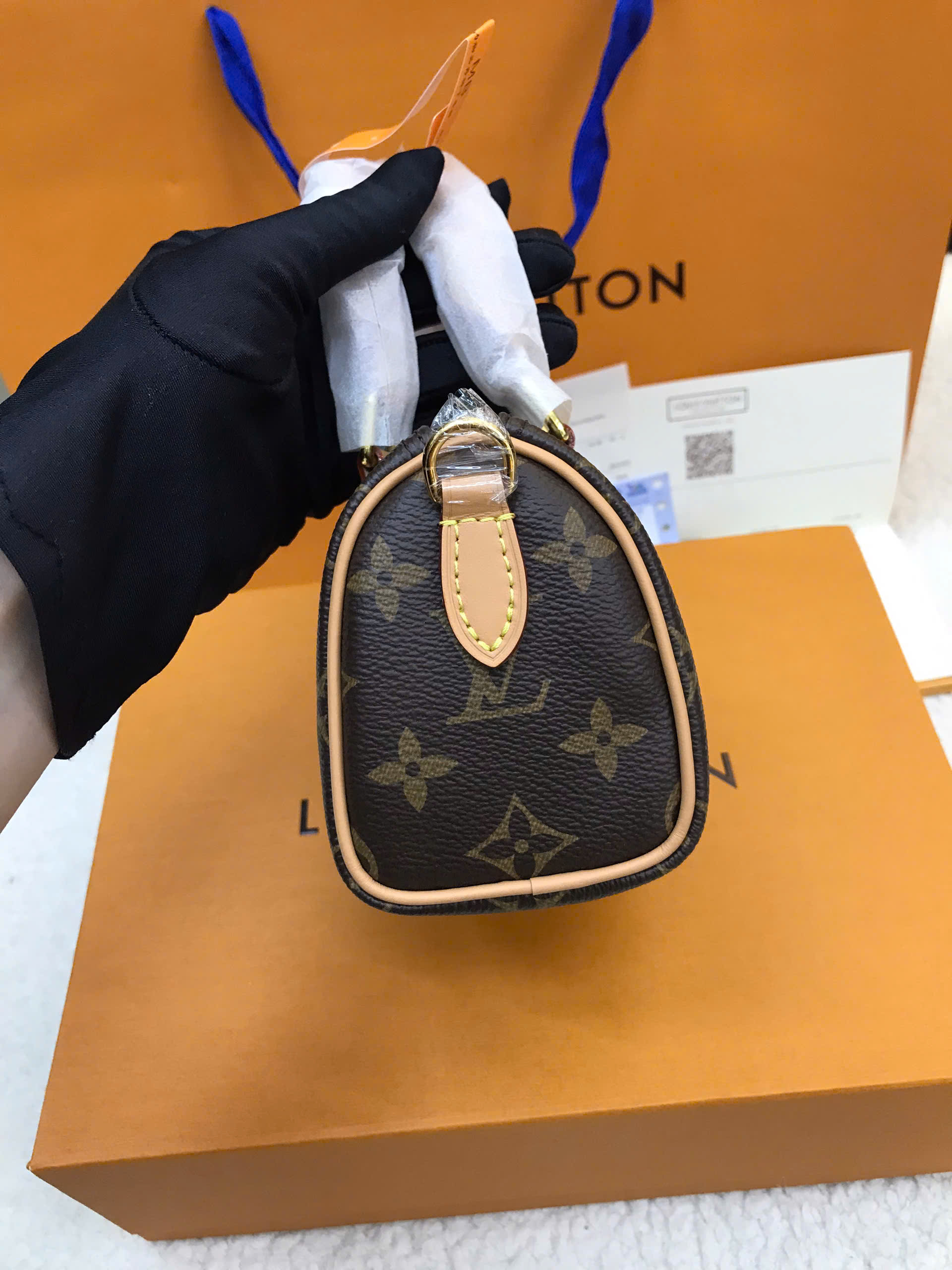 Túi LV Nano Speedy Bag Vip Màu Nâu Size 16cm M81085