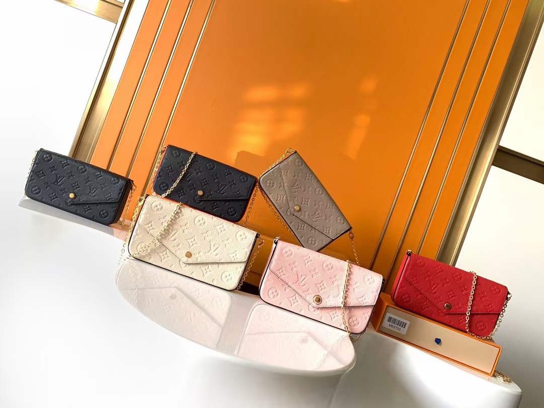 Tổng Hợp 16 Mẫu Louis Vuitton Siêu Cấp Mới Nhất