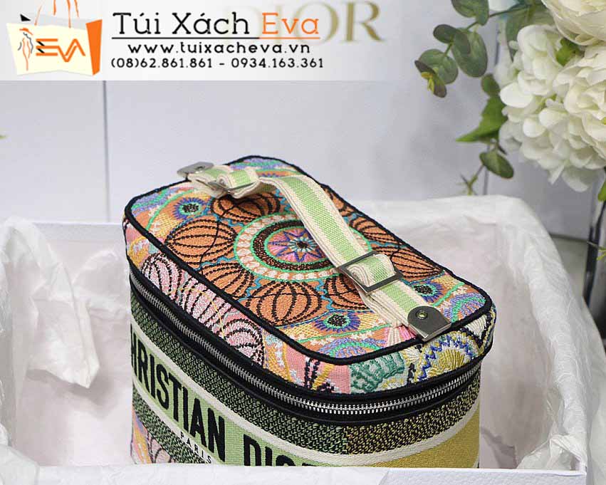 Túi Xách Dior Bag Siêu Cấp Màu Xanh Lá Đẹp.