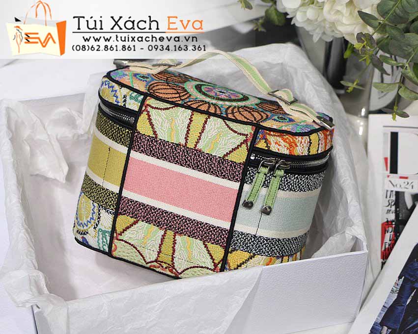 Túi Xách Dior Bag Siêu Cấp Màu Xanh Lá Đẹp.