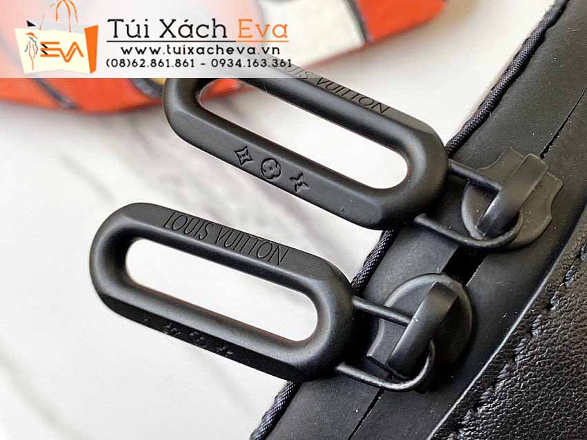Túi Xách LV Expandable Polochon Bag Siêu Cấp Màu Đen Đẹp M45604.