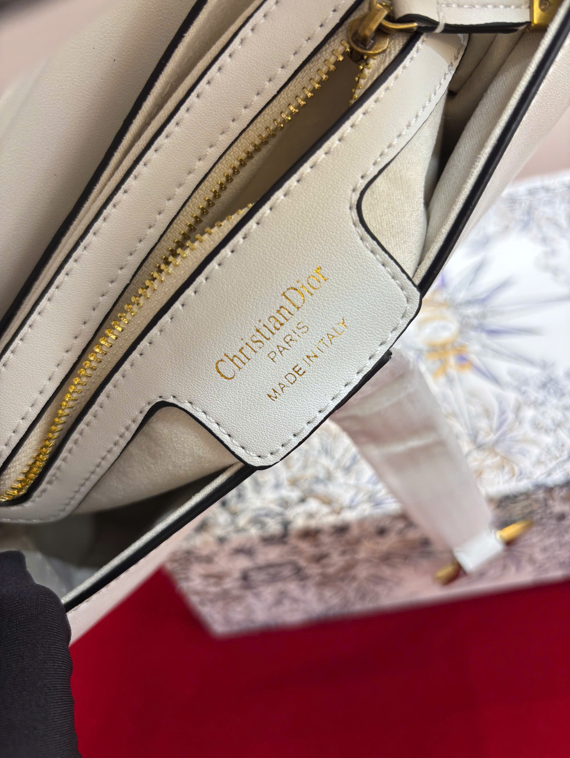 Túi Xách Dior Saddle Bag With Strap Super Màu Trắng Size 25.5cm