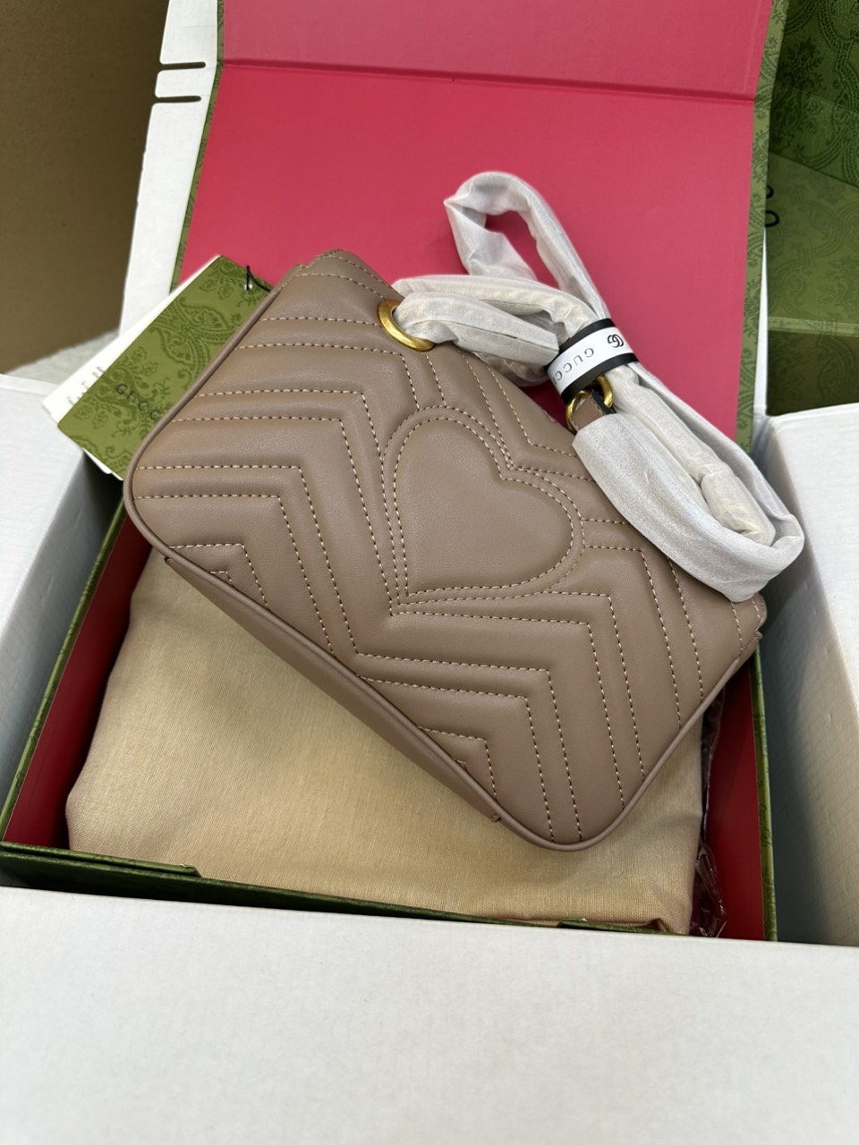 Túi Gucci GG Marmont Matelassé Leather Super Mini Màu Hồng Size 22cm