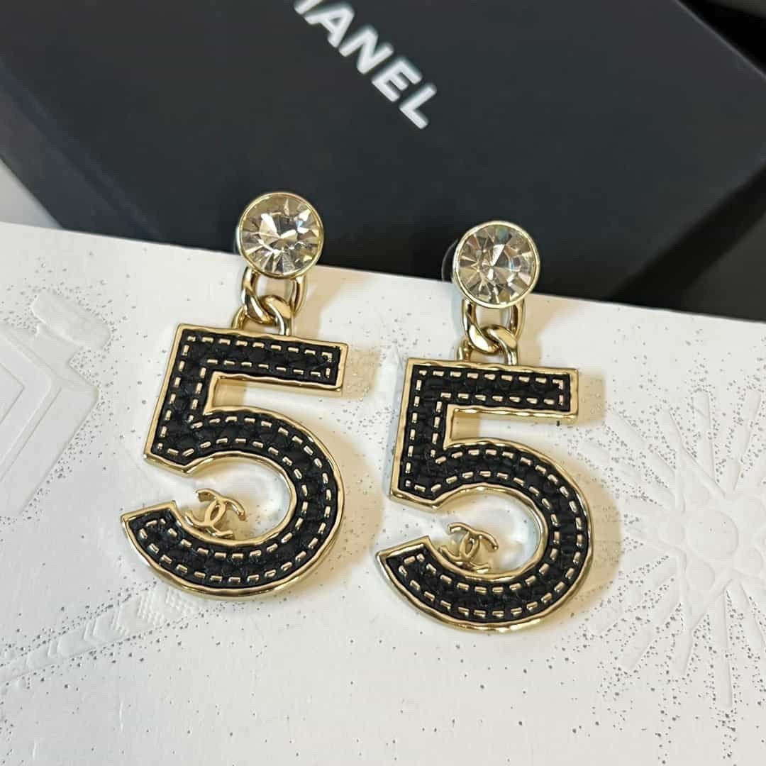 Bông Tai Chanel Da Đen Số 55 Siêu Cấp Full Box