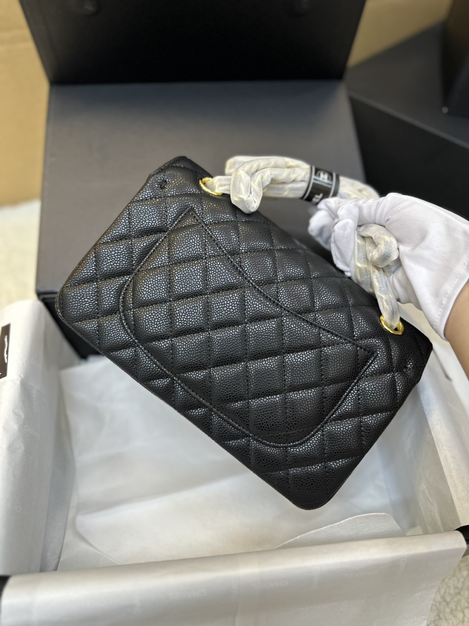 Túi Xách Chanel Small Classic Handbag Super Da Hạt Màu Đen Size 23cm