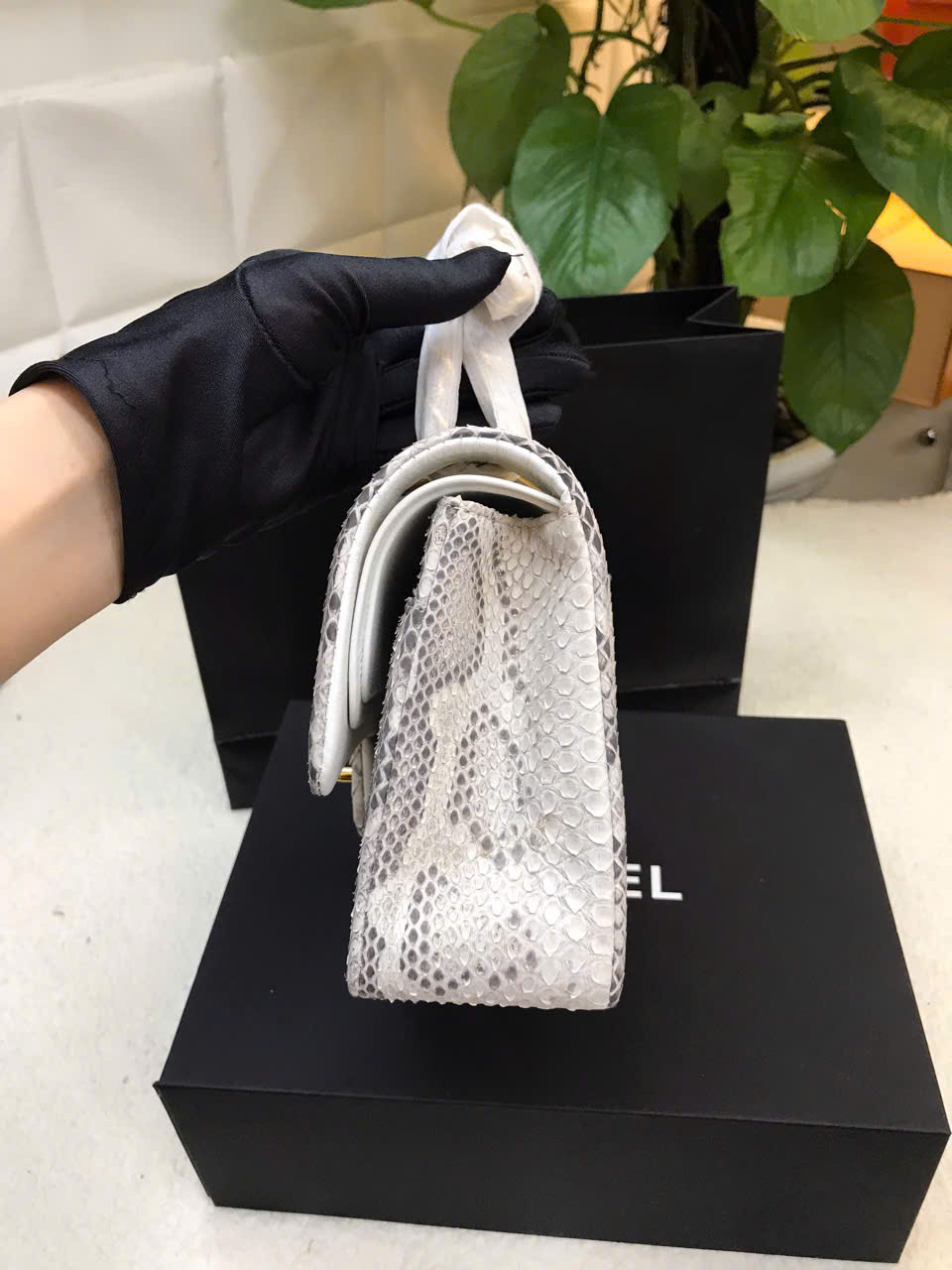 Túi Chanel Classic Vip Da Rắn Size 25cm