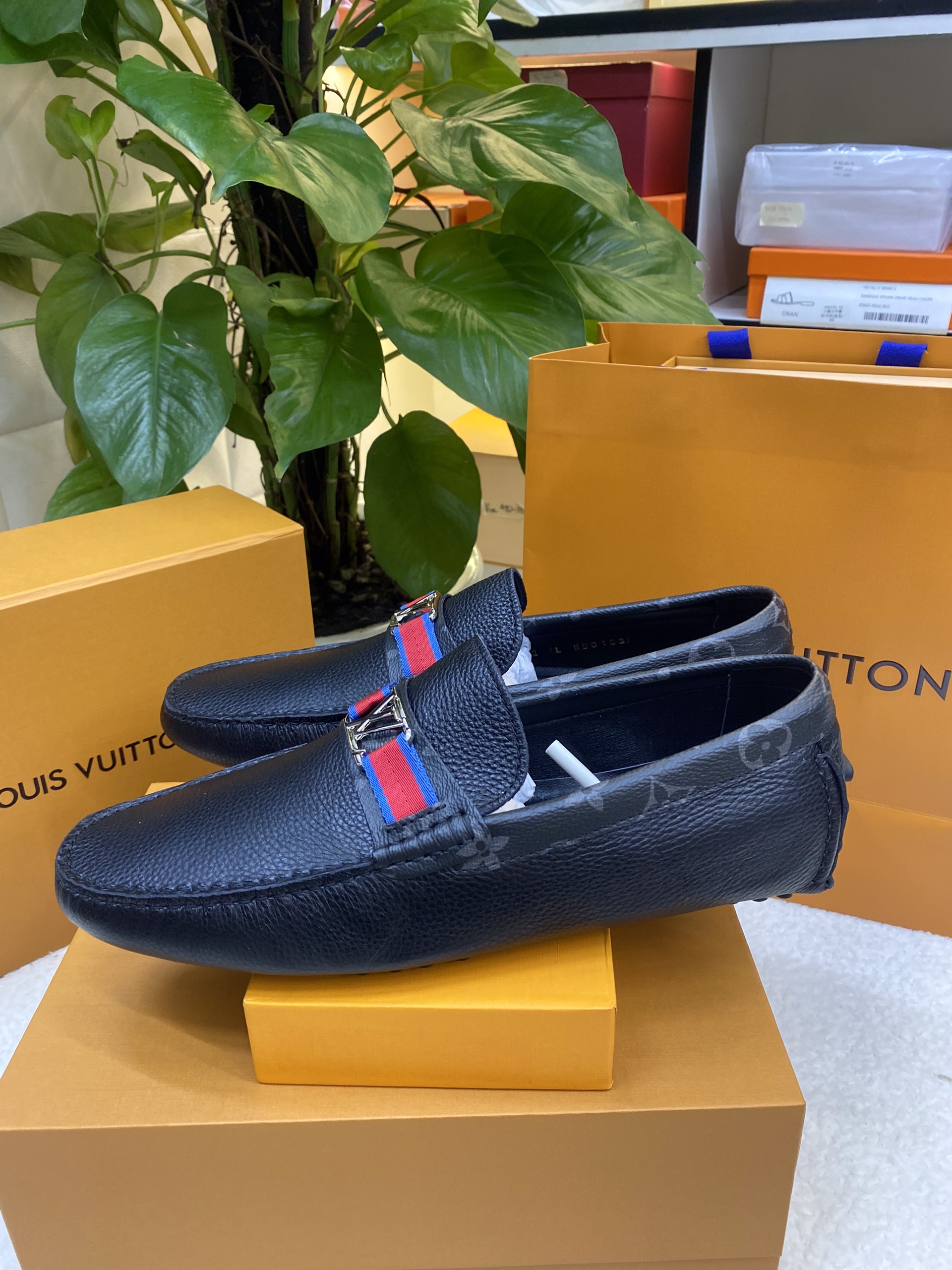 Giày LV Moccasin Hockenheim Siêu Cấp Size 46