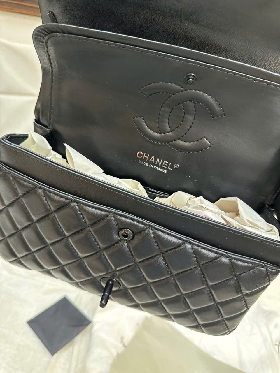 Túi Chanel Classic Flap Super Màu Đen Khóa Đen Size 25cm