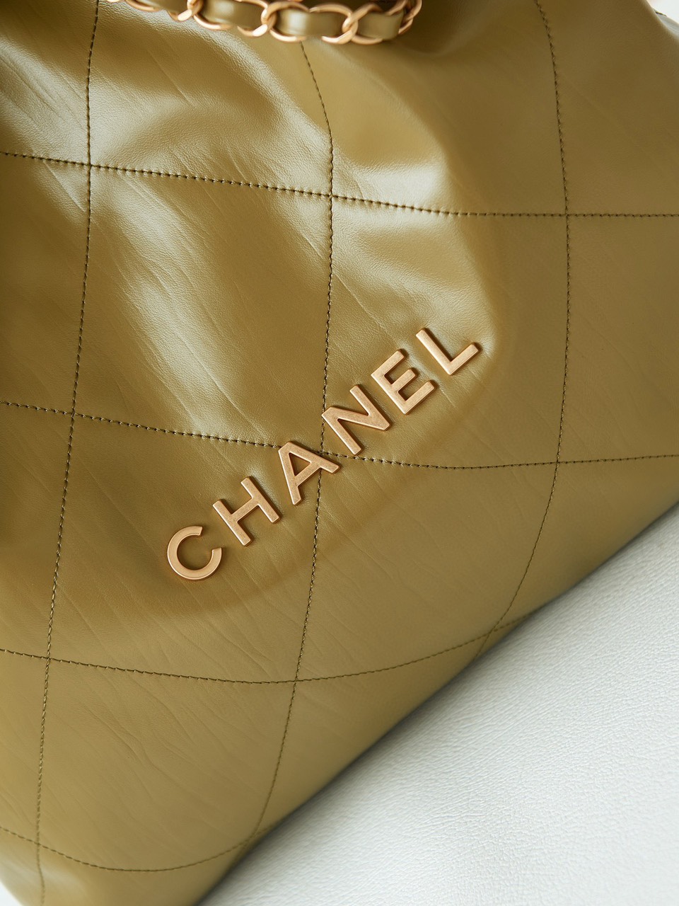 Túi Xách Chanel 22 Da Nhăn Siêu Cấp Size 42cm AS3261