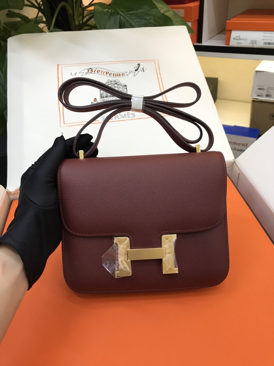 Túi Hermes Constance Vip Màu Đỏ Logo Gold Size 18cm Chưa Kèm Box