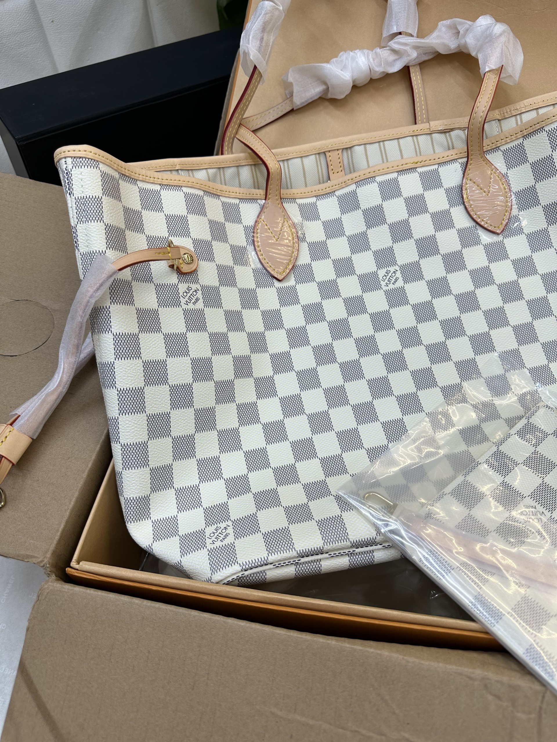 Túi LV Neverfull MM Bag Super Ô Trắng Size 31cm N40604