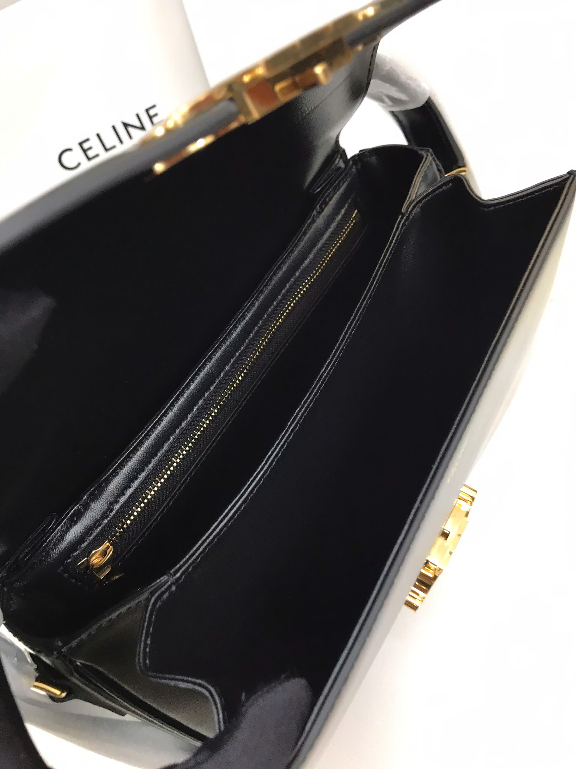 Túi Celine Classique Triomphe Bag In Shiny Calfskin Black Vip Size 22cm