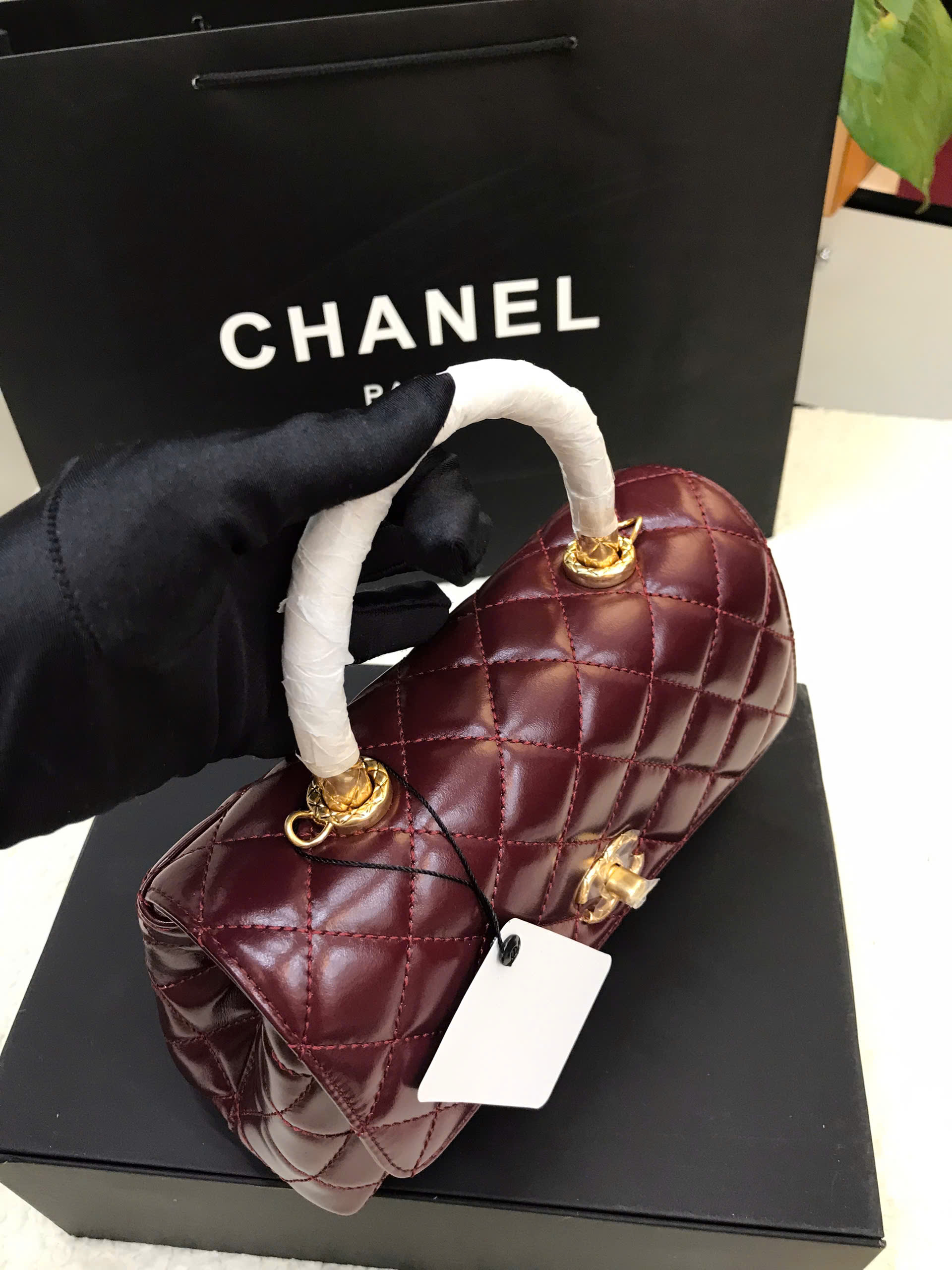 Túi Chanel CoCo Small Red Vip Màu Đen Da Lì Size 29cm