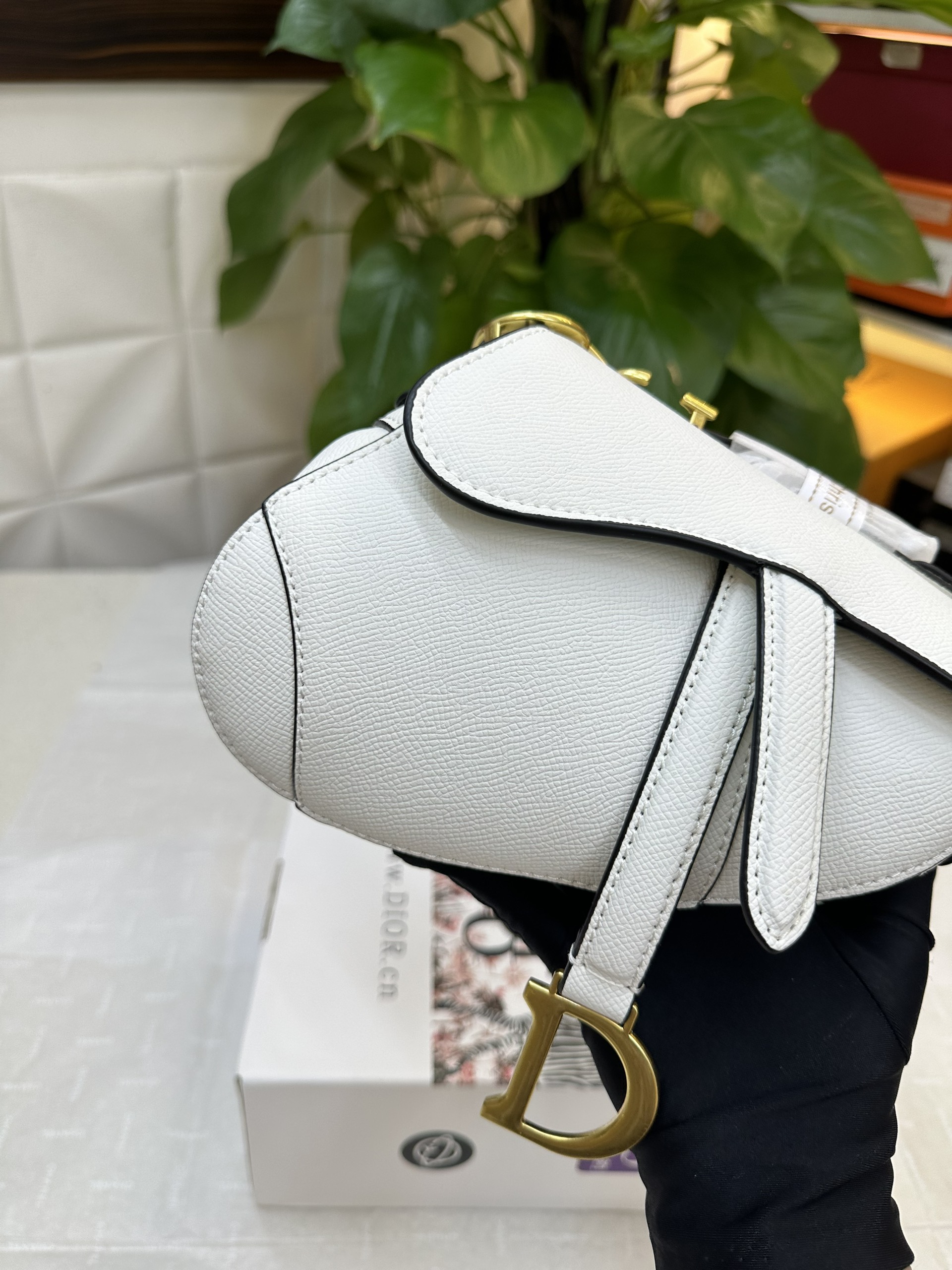 Túi Dior Mini Saddle Bag With Strap White Super Màu Trắng Size 19cm