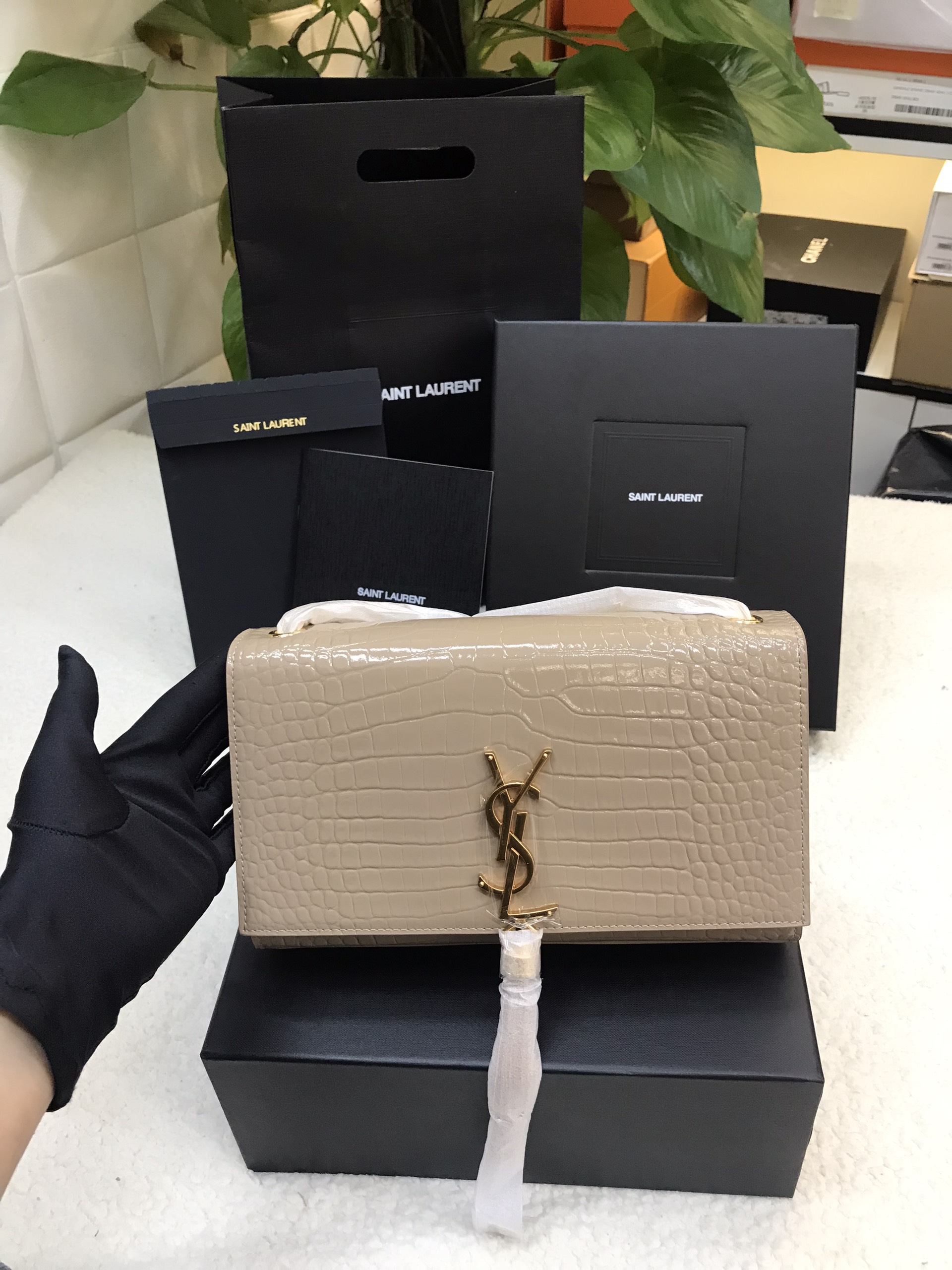 Túi YSL Kate Medium Beige Vip Size 24cm