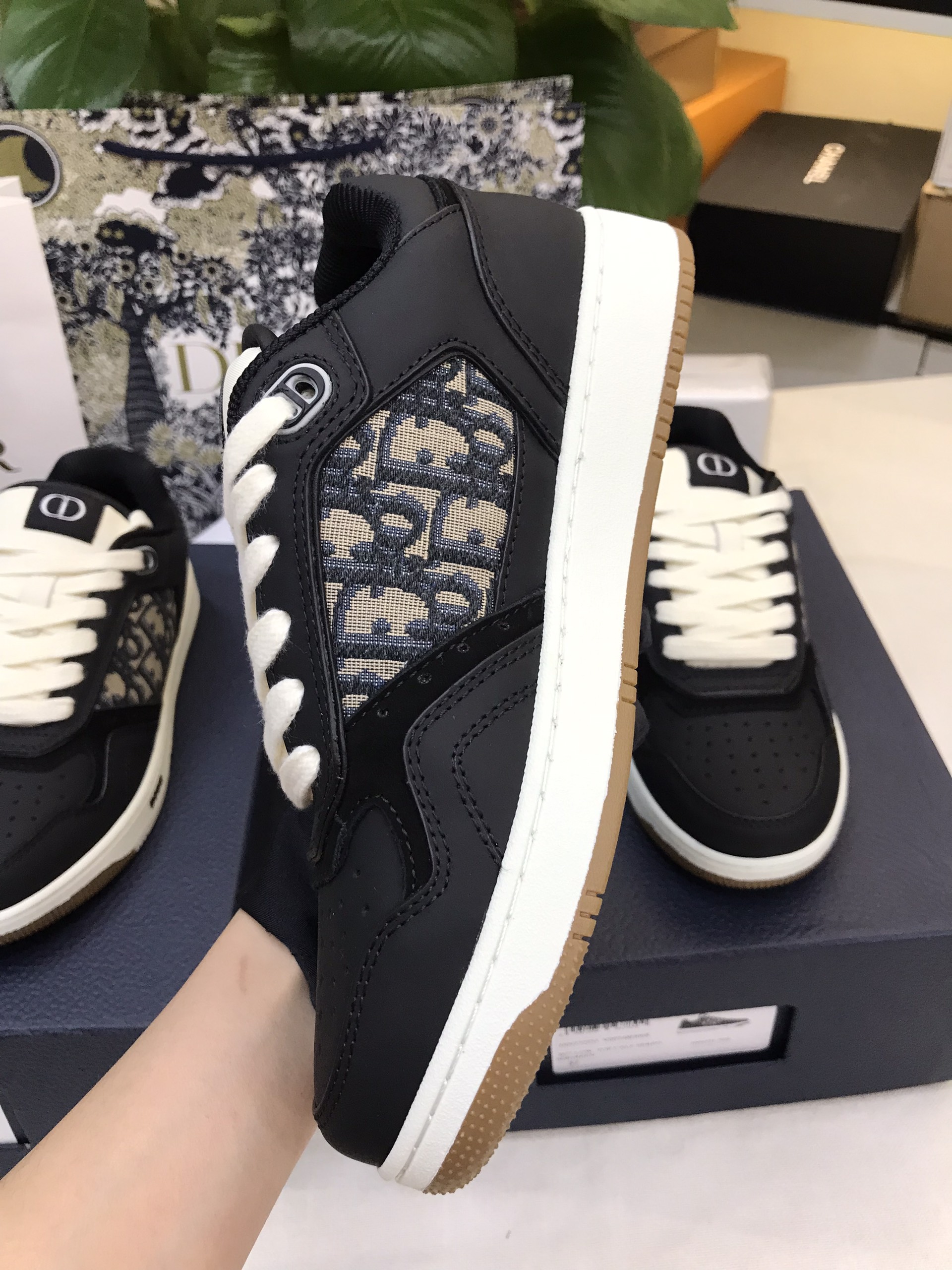 Giày Thể Thao Dior B27 Low-Top Sneaker Siêu Cấp Size 37