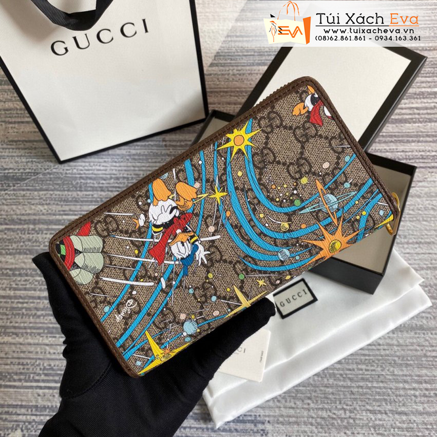 Ví cầm tay Gucci Disney Donald Duck Bag Siêu Cấp Màu Nâu Đẹp M647940.