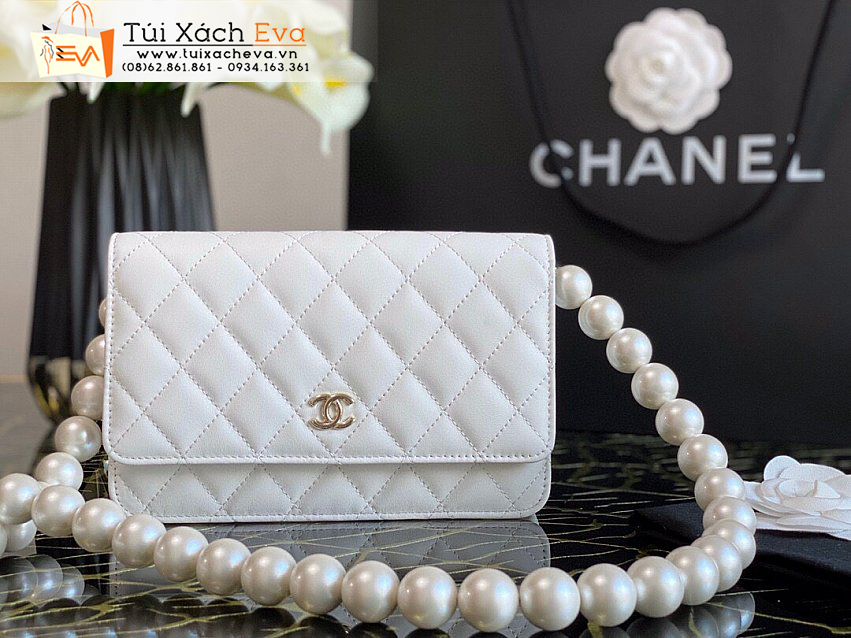 Túi Xách Chanel Clogo Bag Siêu Cấp Màu Trắng Đẹp.