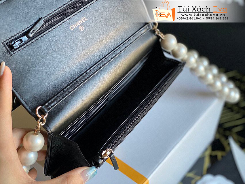 Túi Xách Chanel Clogo Bag Siêu Cấp Màu Đen Đẹp.