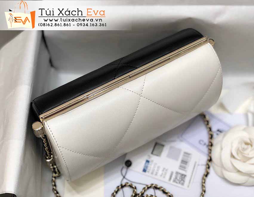 Túi Xách Chanel Bag Siêu Cấp Màu Đen Phối Trắng Đẹp M1926.