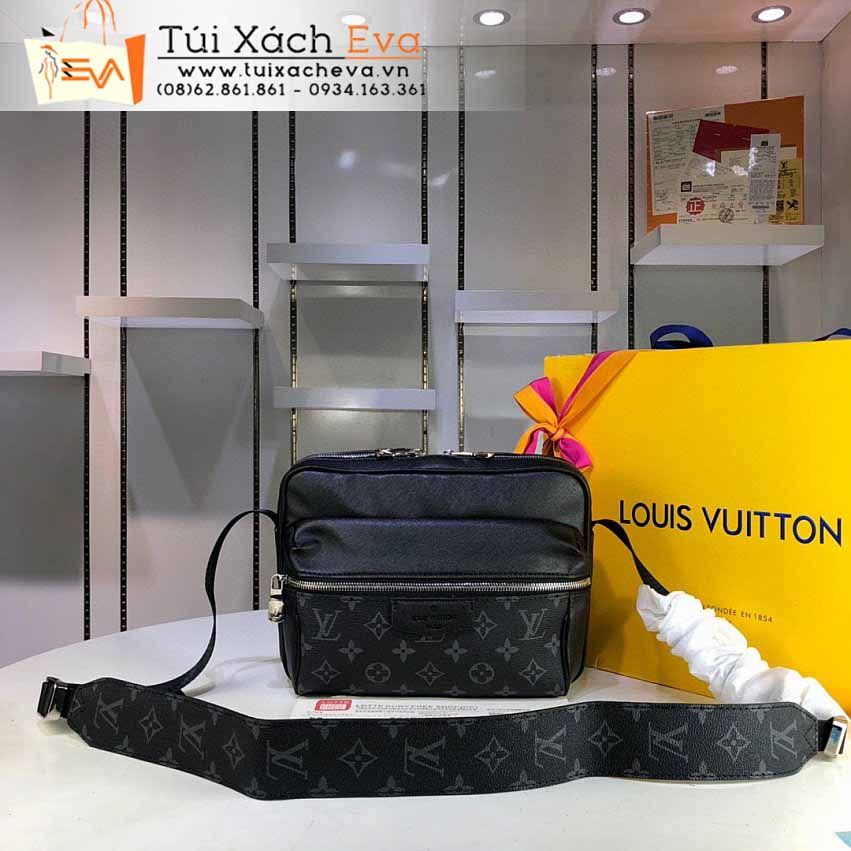 Túi Xách LV Outdoor Bag Siêu Cấp Màu Đen Đẹp M30233.