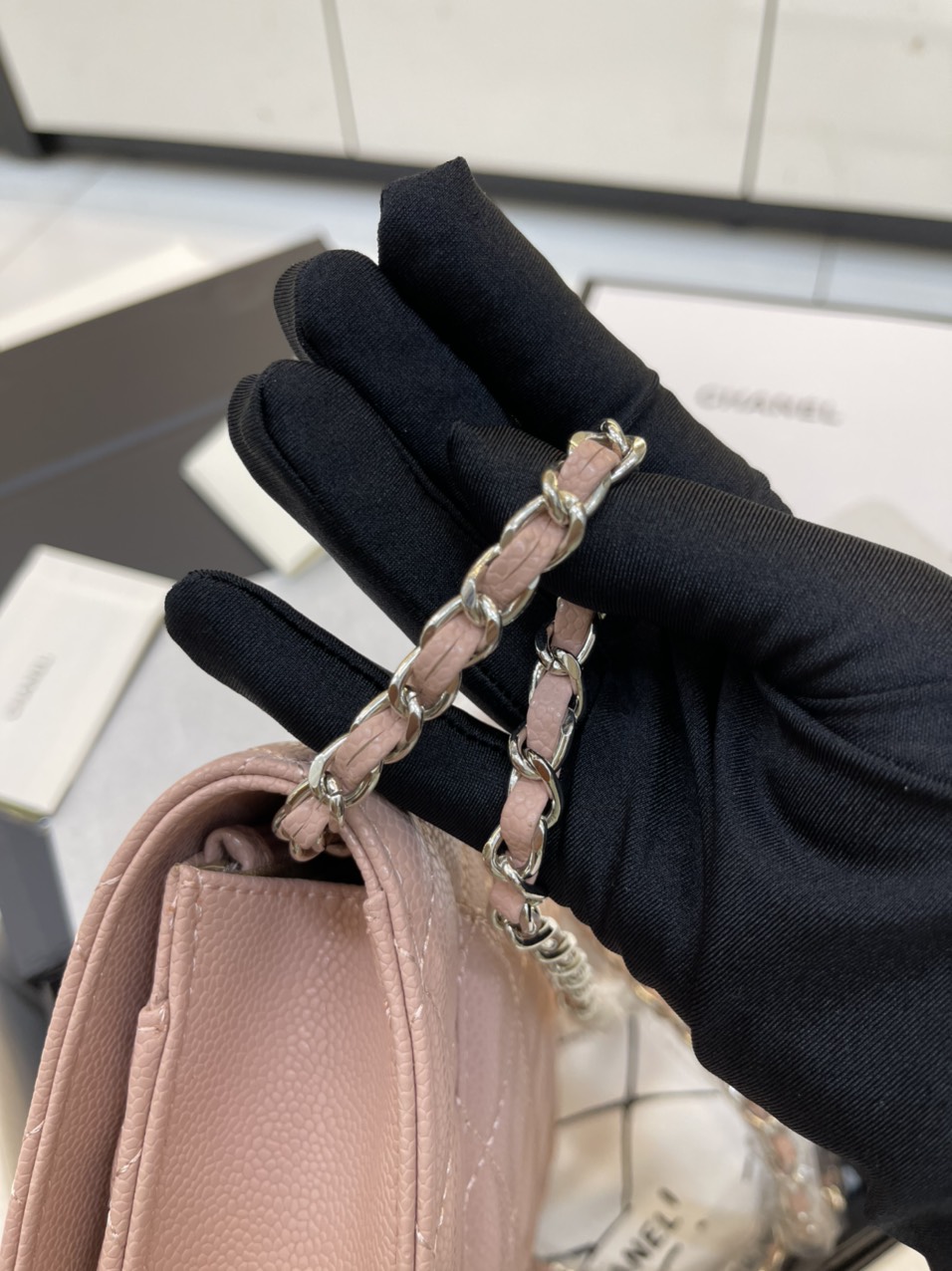 Túi Xách Chanel Super Woc Màu Hồng Khóa Bạc Size 19cm