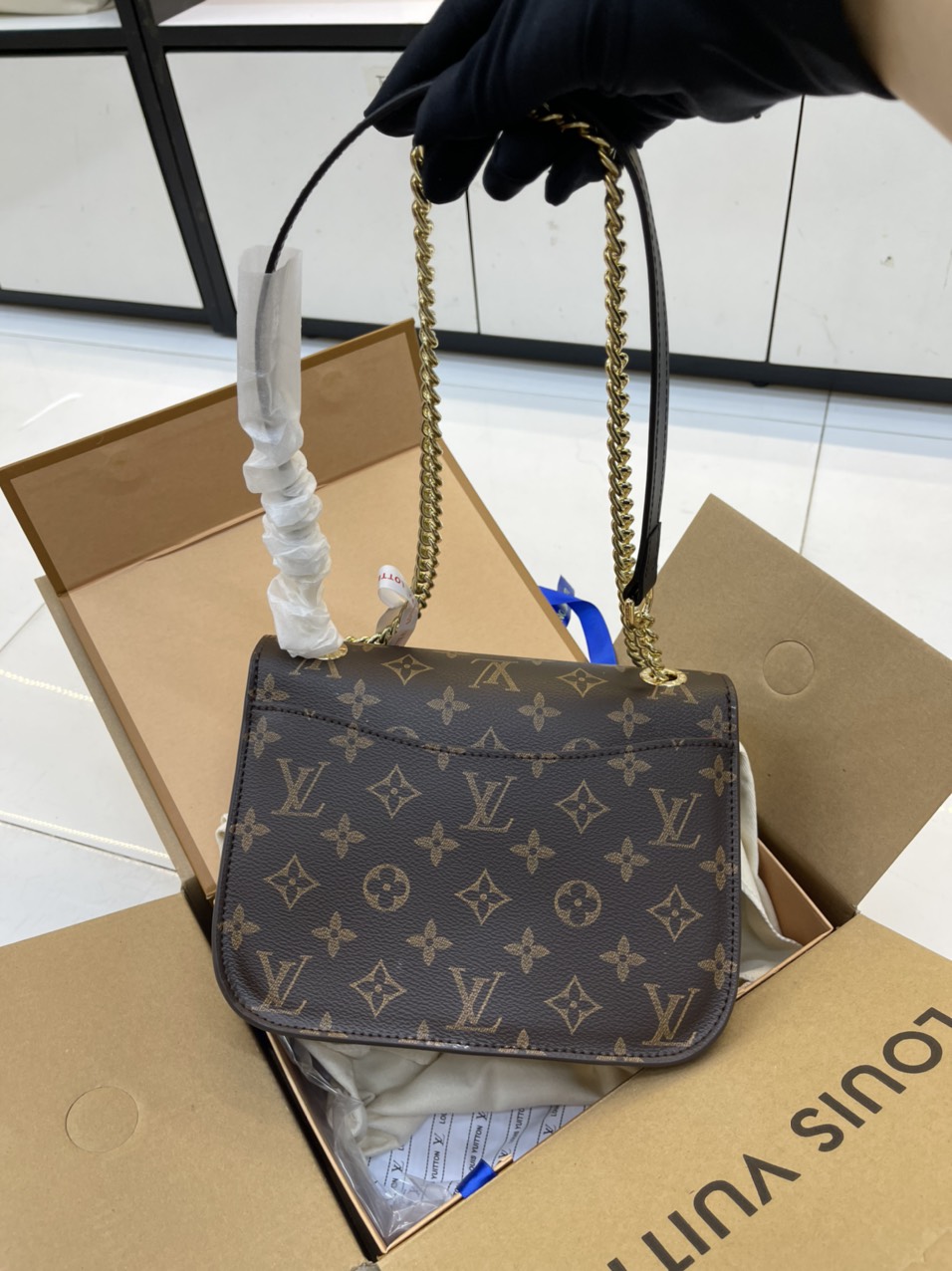 Túi Xách LV super PASSY M45592 Size 23cm