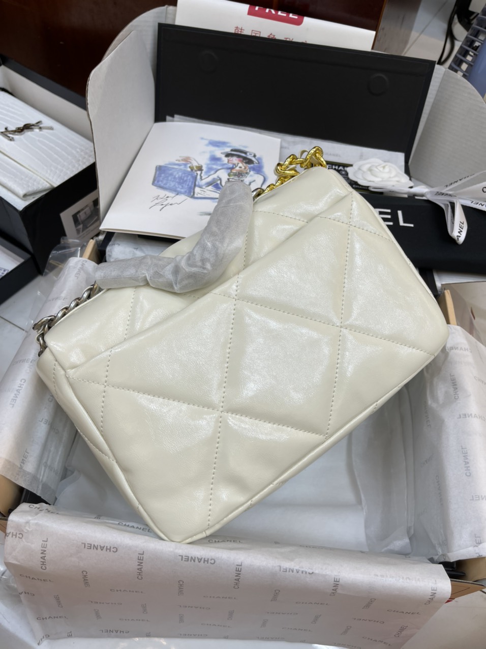 Túi Xách Chanel Super19 Large Flap Bag
