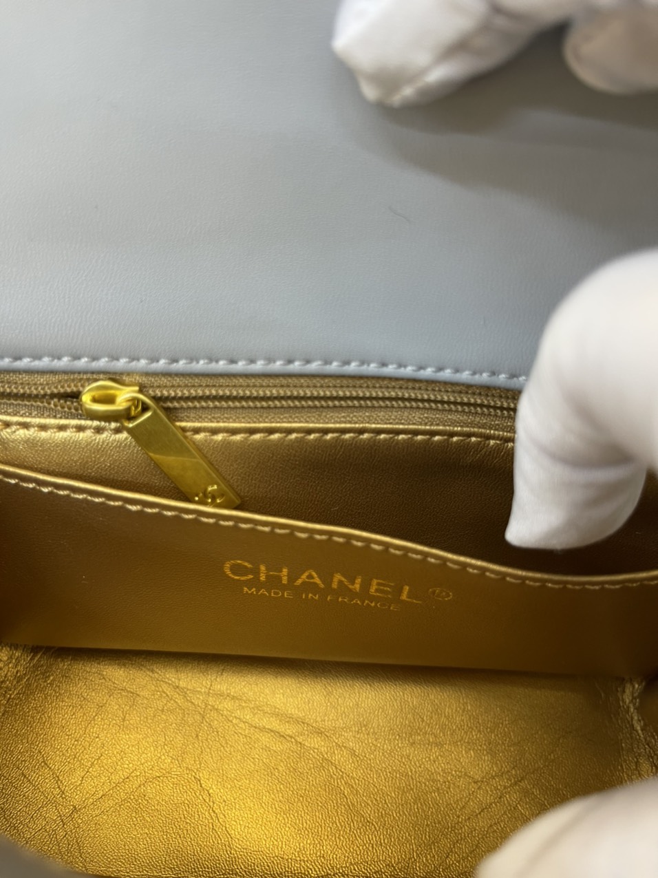 Túi Xách Chanel Super MINI  CHARM Quả Chuông Màu Xám Size 17cm