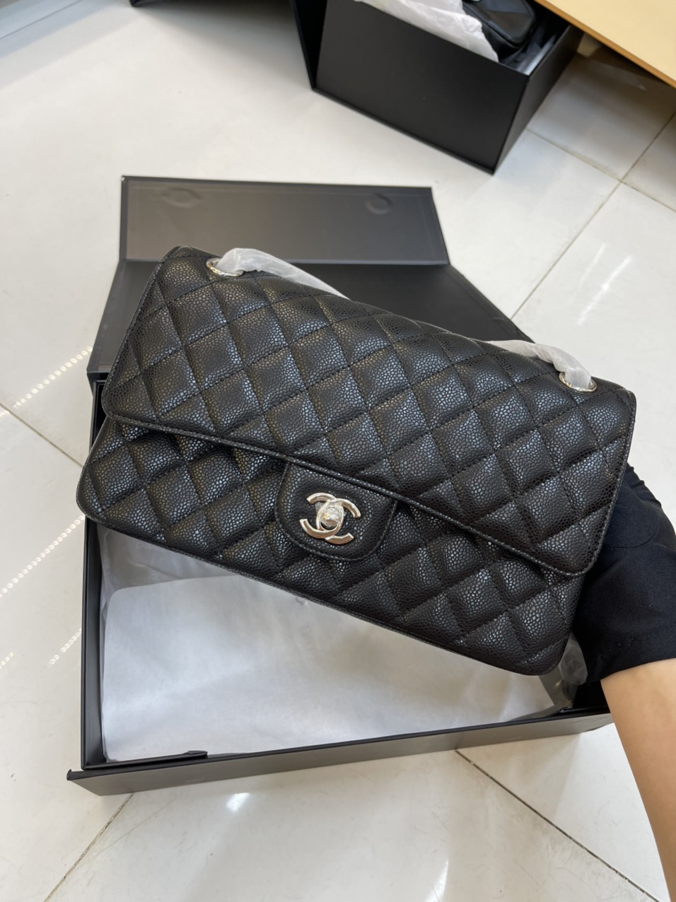 Túi Xách Chanel Super Classic Size 25cm Màu Đen