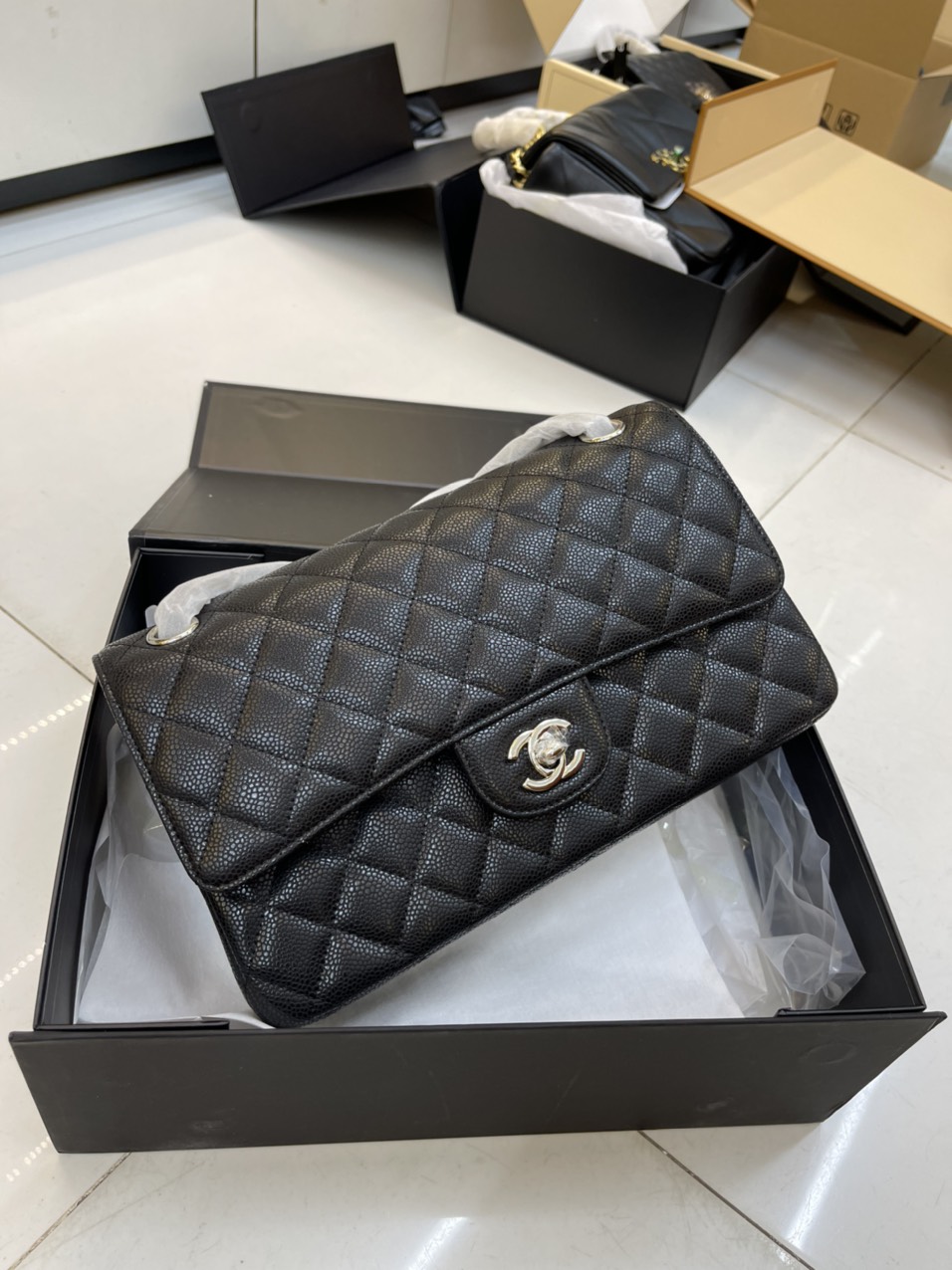 Túi Xách Chanel Super Classic Size 25cm Màu Đen