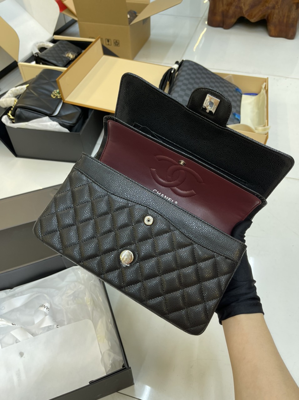 Túi Xách Chanel Super Classic Size 25cm Màu Đen