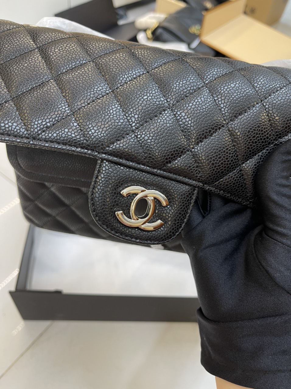 Túi Xách Chanel Super Classic Size 25cm Màu Đen
