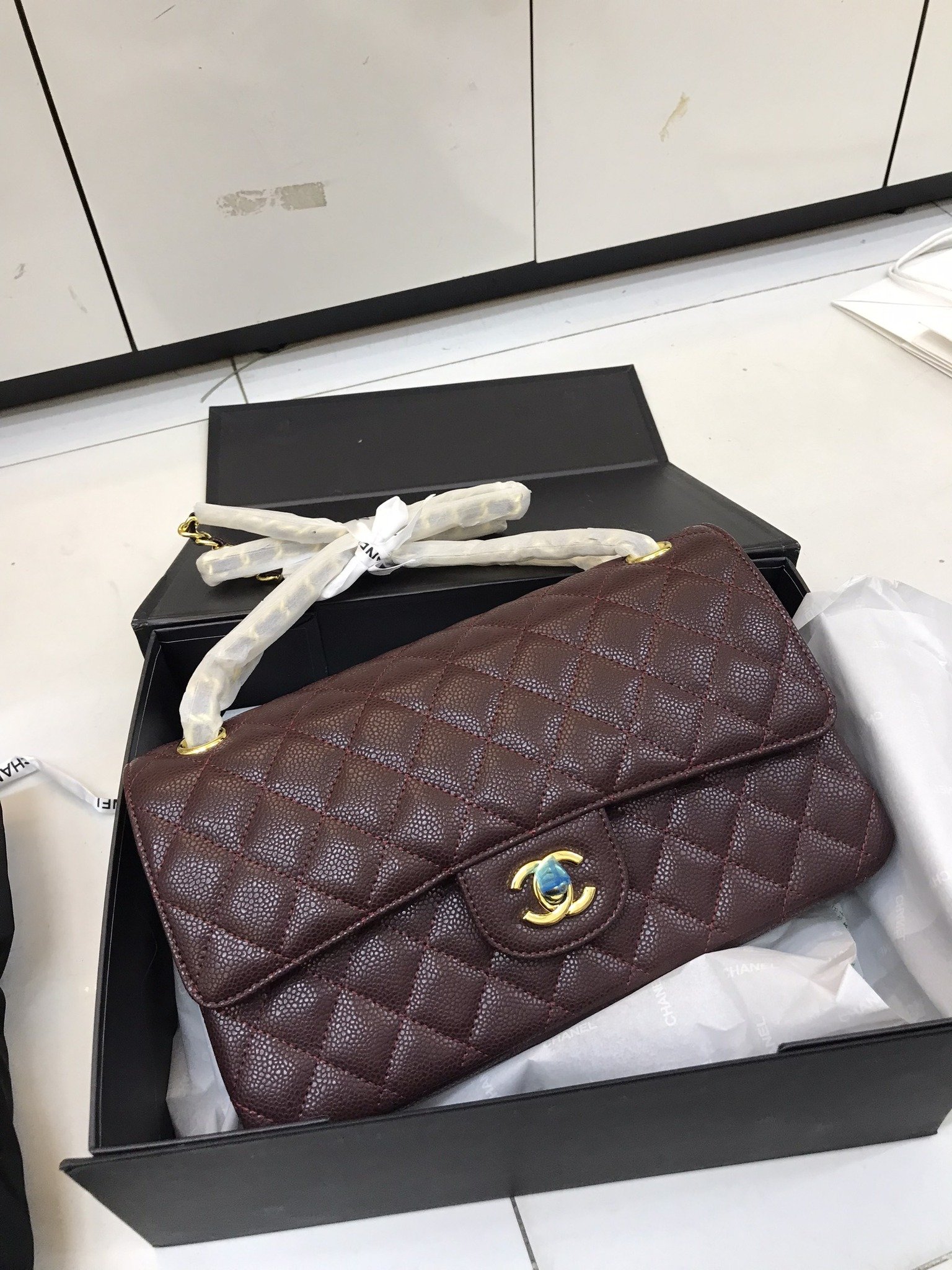 Túi Xách Chanel Super Classic Burgundy Caviar Màu Đỏ