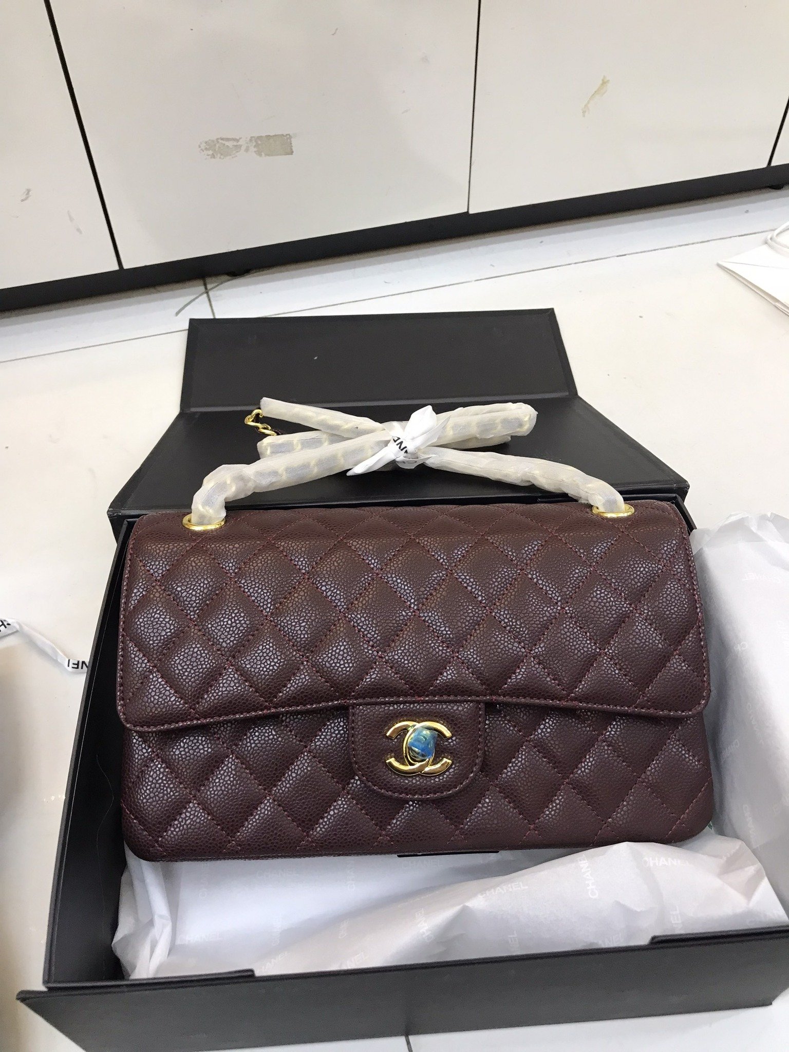 Túi Xách Chanel Super Classic Burgundy Caviar Màu Đỏ