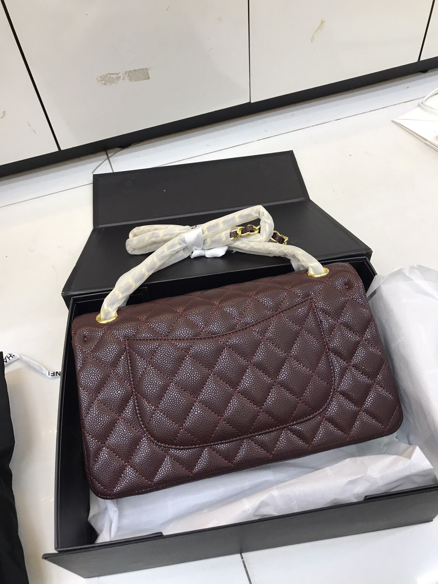 Túi Xách Chanel Super Classic Burgundy Caviar Màu Đỏ
