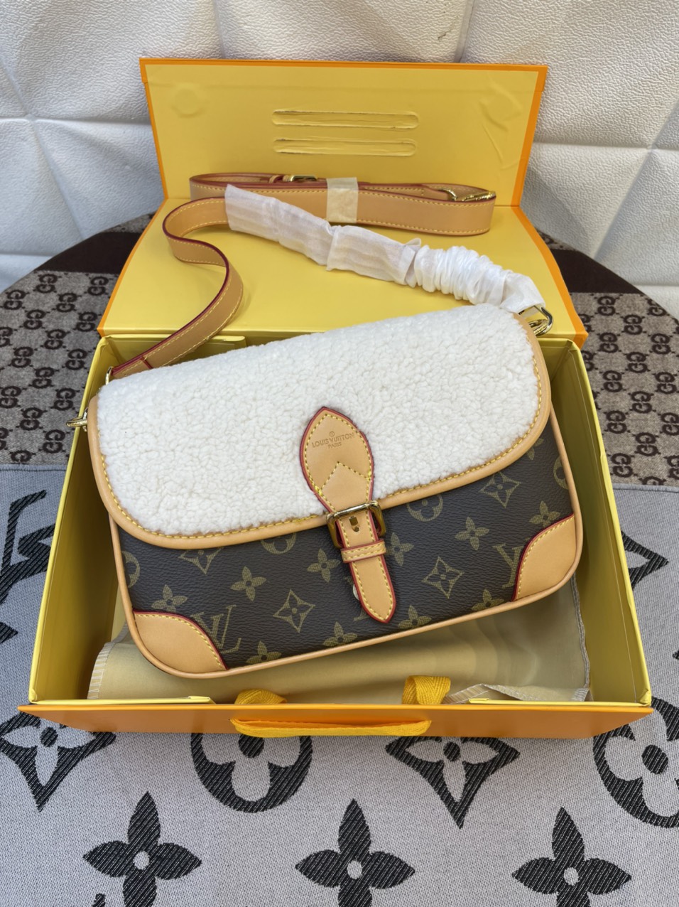Túi Xách LV Super Diane Satchel Size 25cm