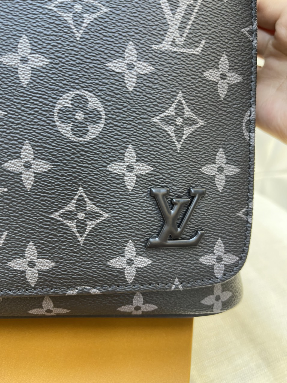 Túi Xách LV Super District Monogram Size 31cm