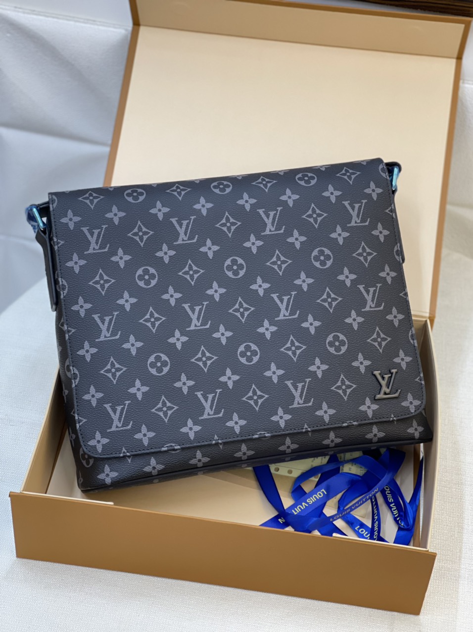 Túi Xách LV Super District Monogram Size 31cm