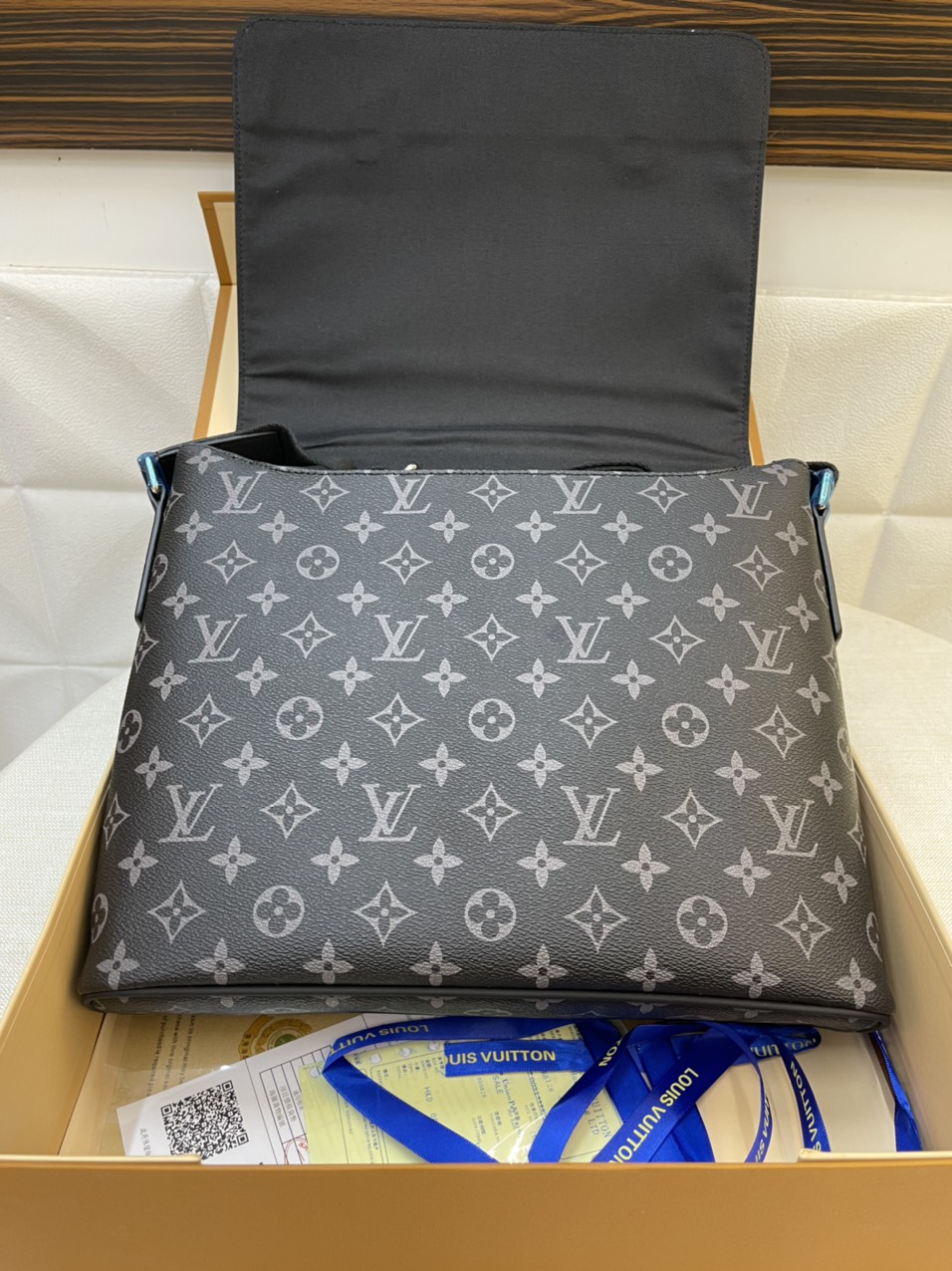 Túi Xách LV Super District Monogram Size 31cm