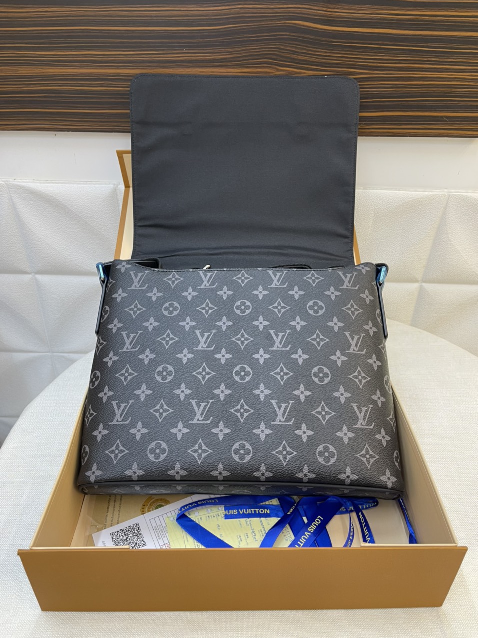 Túi Xách LV Super District Monogram Size 31cm