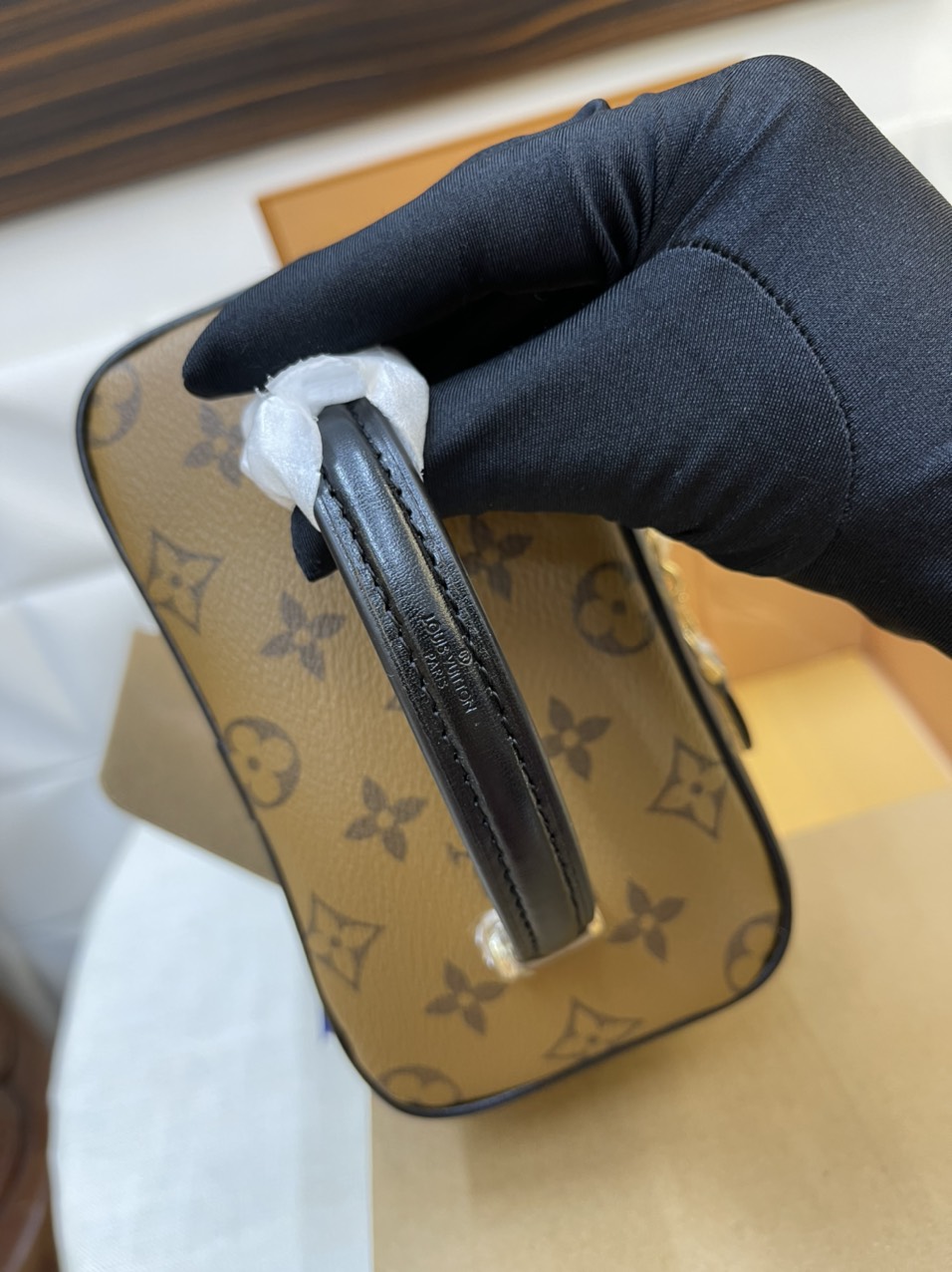Túi Xách LV Vanity Super Monogram Size 18cm M44727