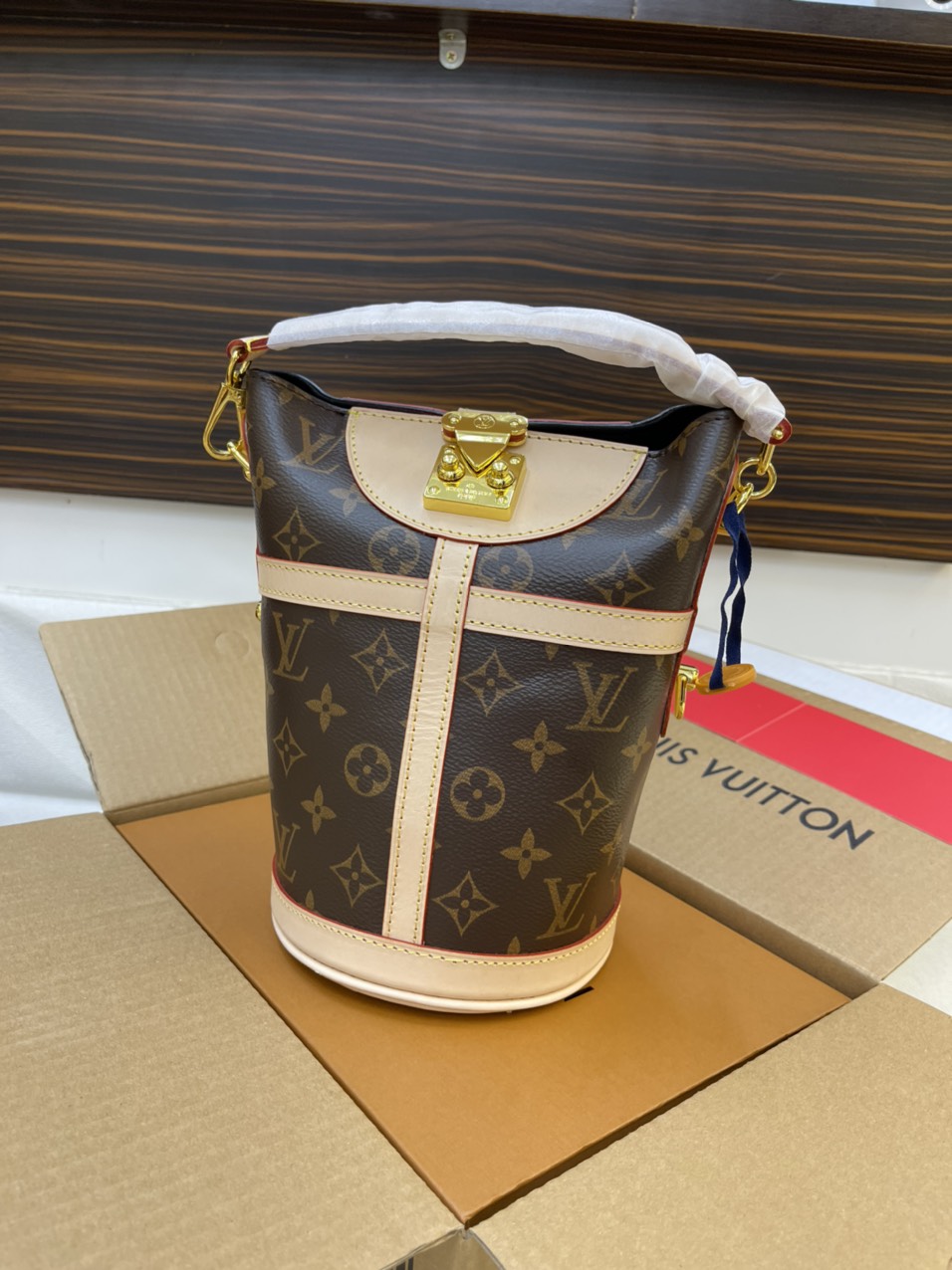 Túi xách LV Super Duffle Size 20 cm