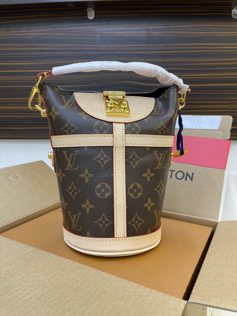 Túi xách LV Super Duffle Size 20 cm