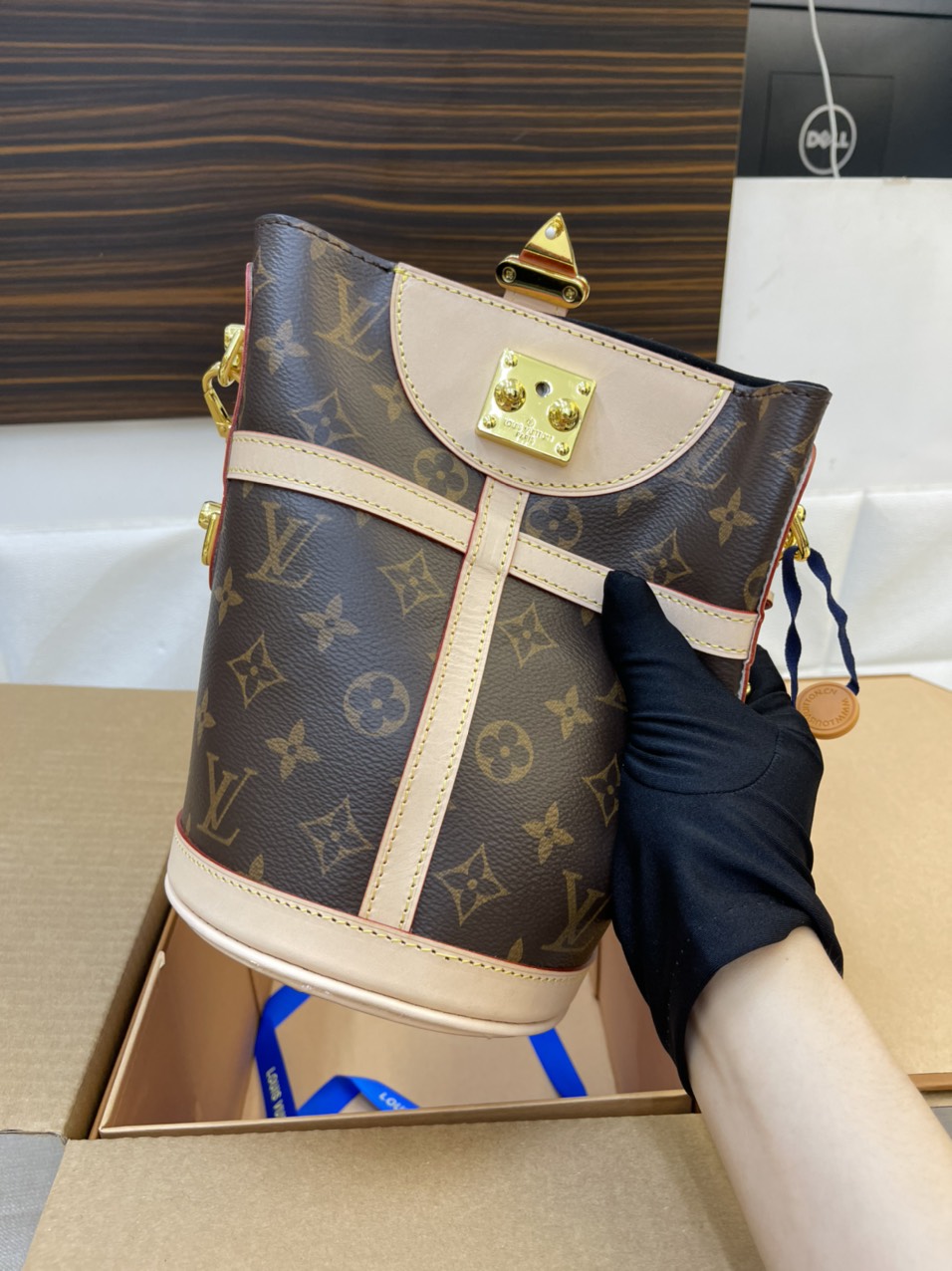 Túi xách LV Super Duffle Size 20 cm