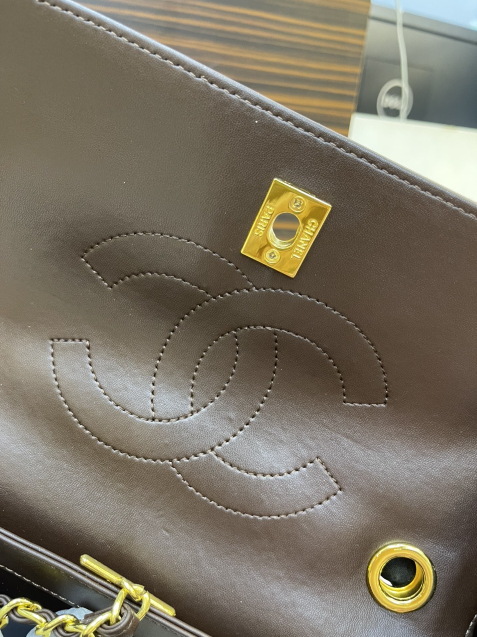 Túi Xách Chanel Super Trendy Màu Nâu Size 26cm
