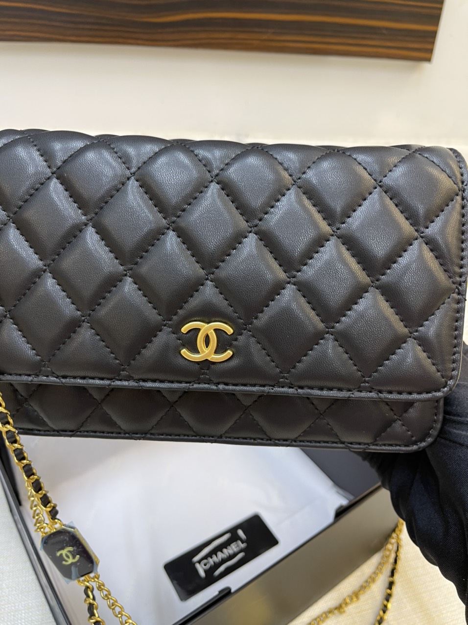 Túi Xách Chanel Super Thẻ Vuông Màu Đen Size 20cm